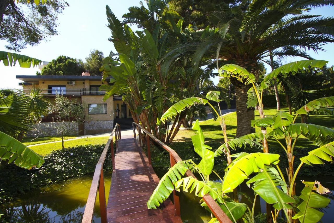 New Play Lake Villa Salou Exterior photo